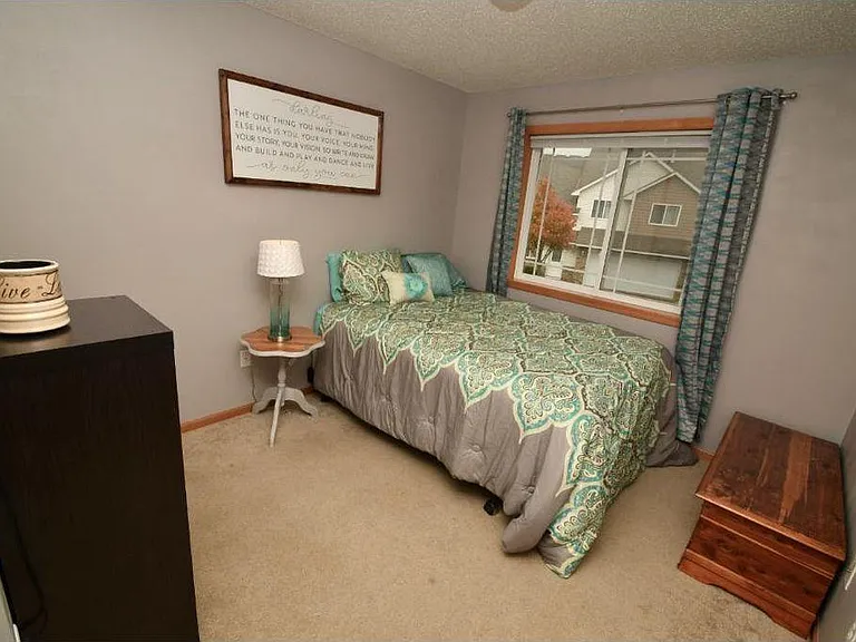 515 French Ln — Photo 11