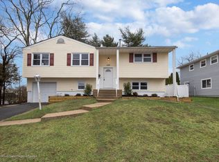 538 Line Rd, Hazlet, NJ 07730