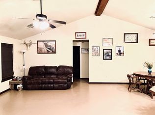 8401 N 3990th Rd, Dewey, OK 74029