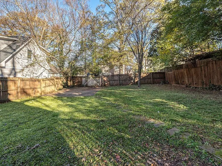 2310 Hosea L Williams Dr NE — Photo 30
