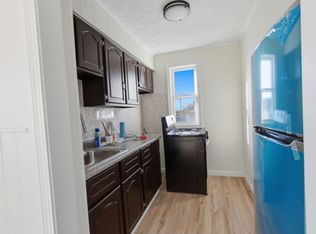 32 Oregon St, Fall River, MA 02720