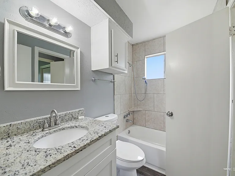 8523 Brock Park Blvd #1 — Photo 4