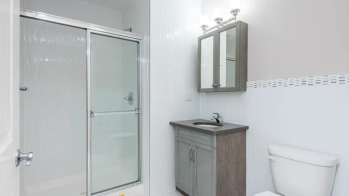 Rented by Nooklyn NYC LLC | media 9