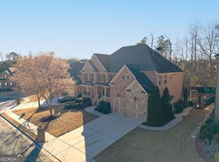 1828 Austins Pointe Dr, Lawrenceville, GA 30043