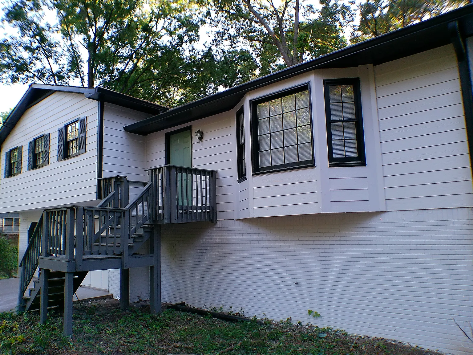 5 bed, 2740 sqft, $2,650 — Photo 3