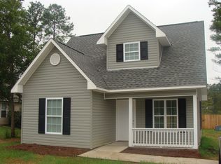 653 Ferncrest Dr, Sandersville, GA 31082