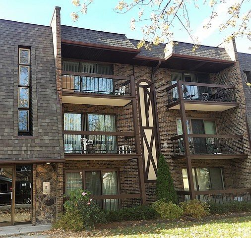 1st image of 10430 S Keating Ave APT B4