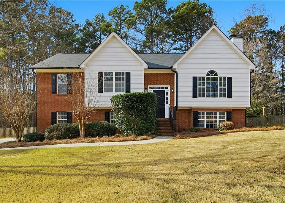 1st image of 2939 Sweetbriar Walk