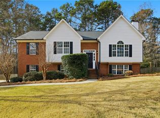 2939 Sweetbriar Walk, Snellville, GA 30039