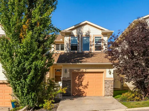 192 W Sunset Point, Cochrane, AB T4C 0L1