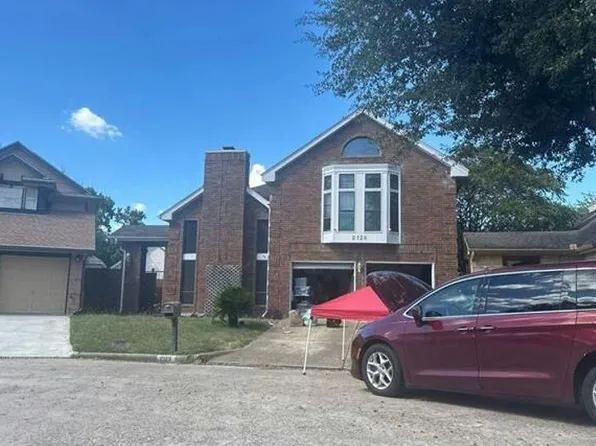 2126 Paso Rello Dr, Houston, TX 77077