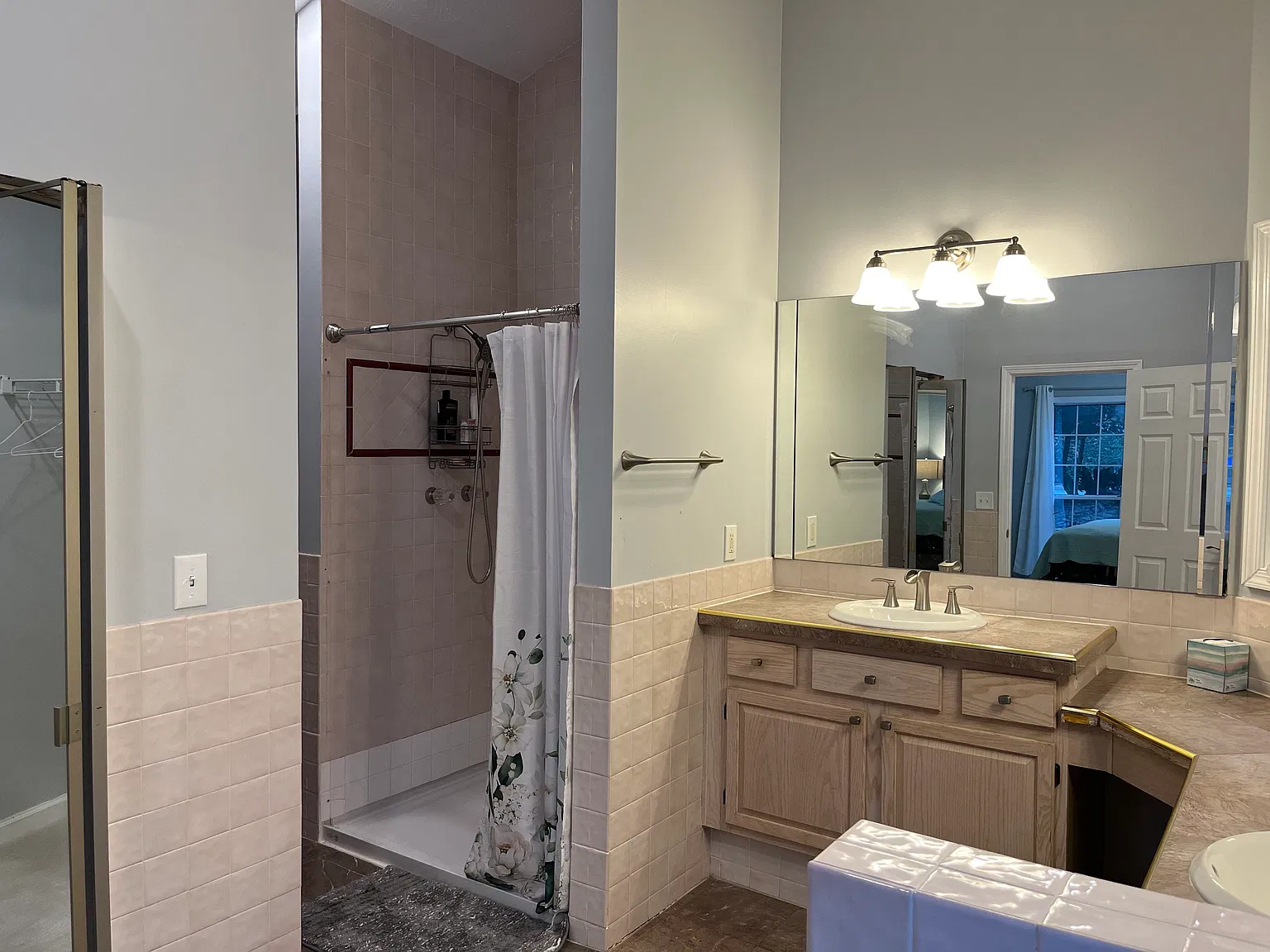 3 bed, 1800 sqft, $2,000 — Photo 3