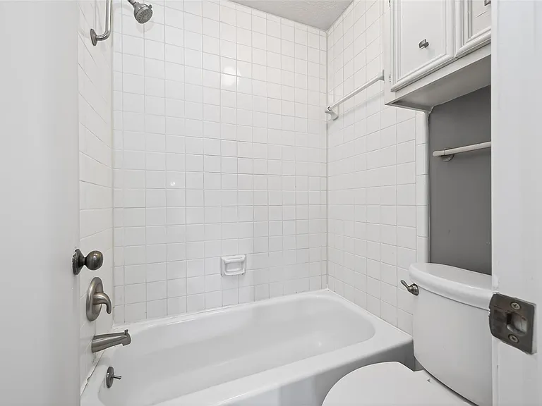 6700 Richardson Rd #305 — Photo 29
