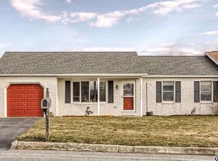 221 Faith Cir, Carlisle, PA 17013