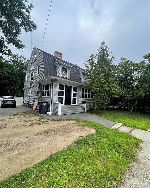 2270 Cranston St Cranston RI 02920 Zillow   821d947ca2c9deb8cb5c40665a5fd467 Cc Ft 960 