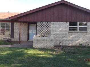 1029 NW 4th St, Hamlin, TX 79520