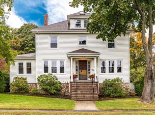 5 Warren Rd, Marblehead, MA 01945