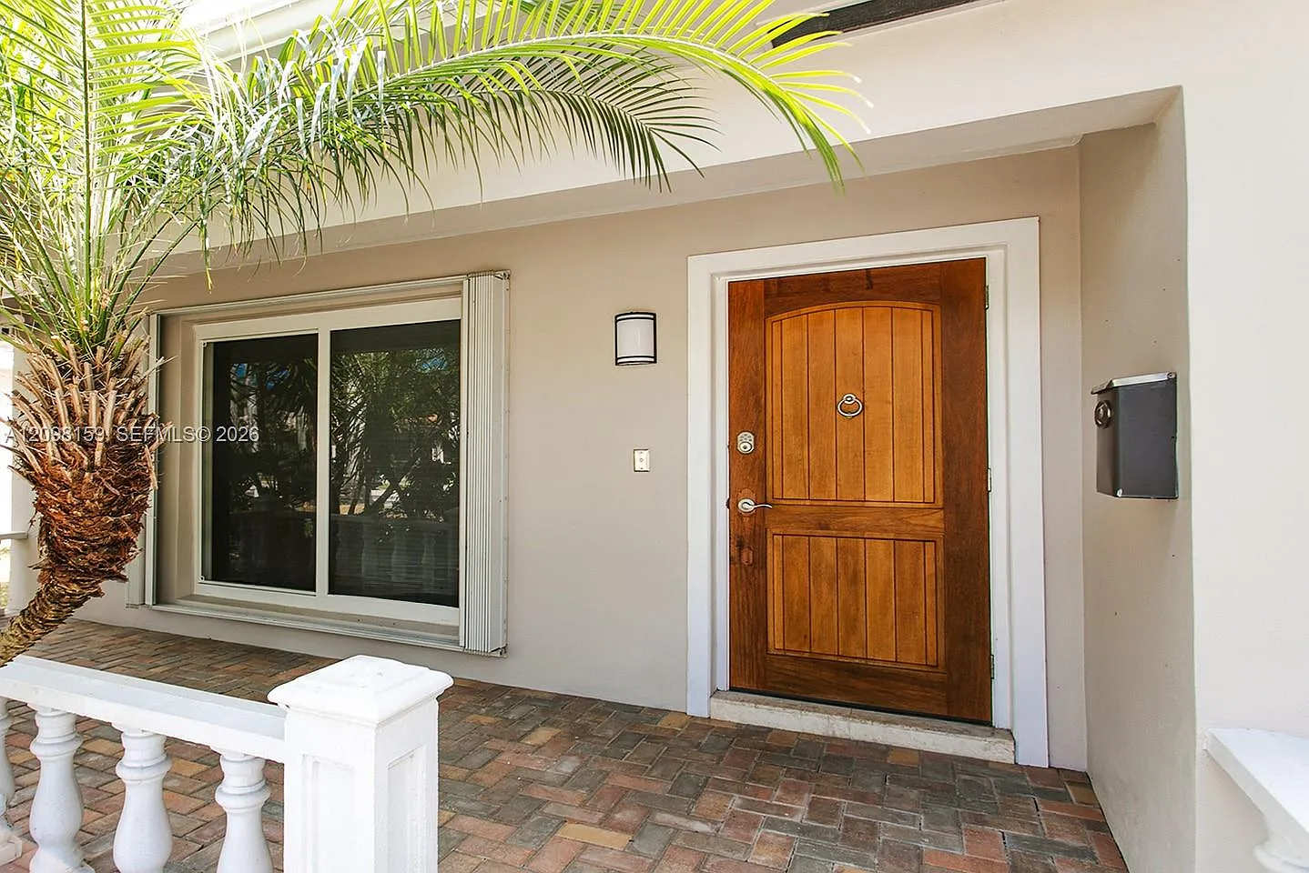 Hollywood Lakes Section — Photo 4