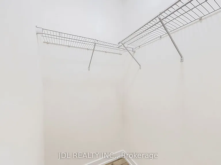 370 Red Maple Rd #112 — Photo 21