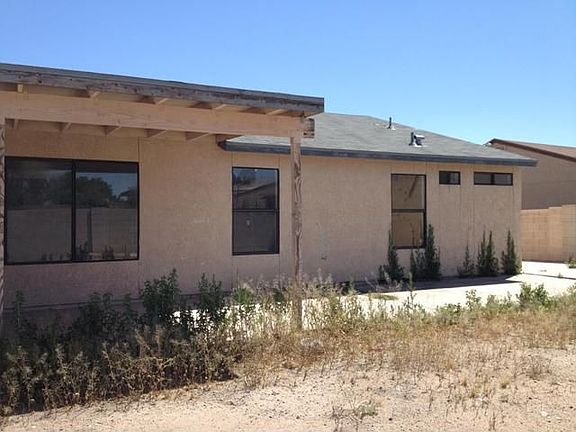 2nd image of 4976 S Oakmore Dr