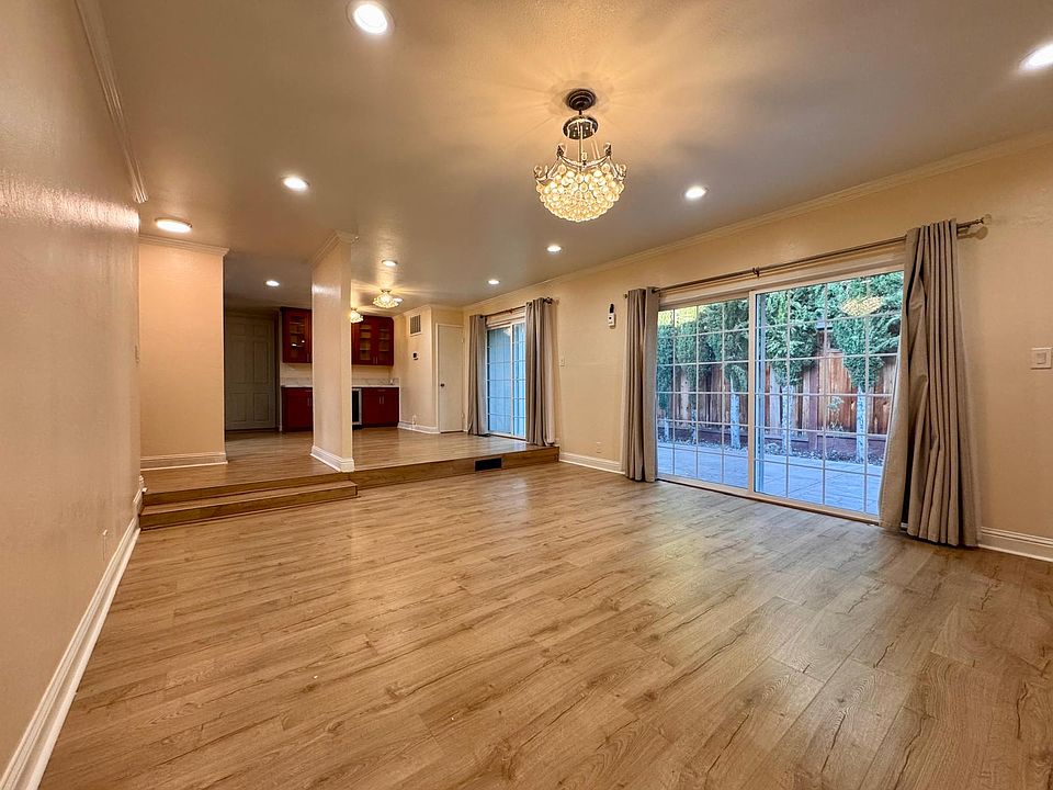 1st image of 5604 Begonia Dr