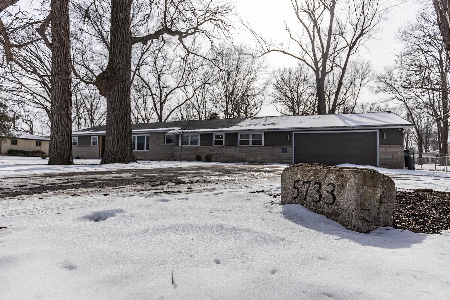 5733 Renner Rd photo 1