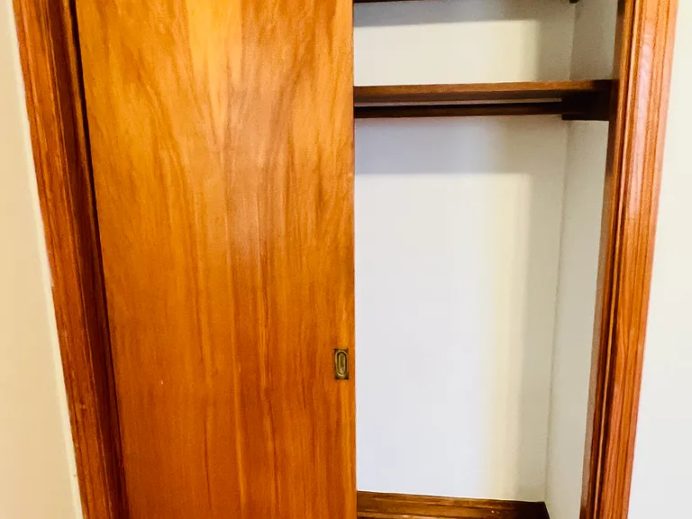1238 Purdue Ave — Photo 16