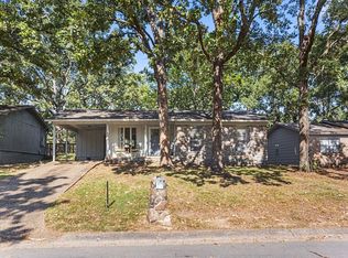 8917 Merrymen Rd, Sherwood, AR 72120