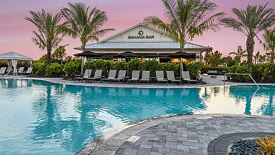 * Massive, heated resort-style swimming pool & jacuzzi.
* Bahama Bar & Restaurant, located poolside, featuring a full-service bar, delicious bites, fire pits, and stunning views.