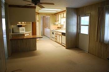 4th image of 354 NE Jade Cir