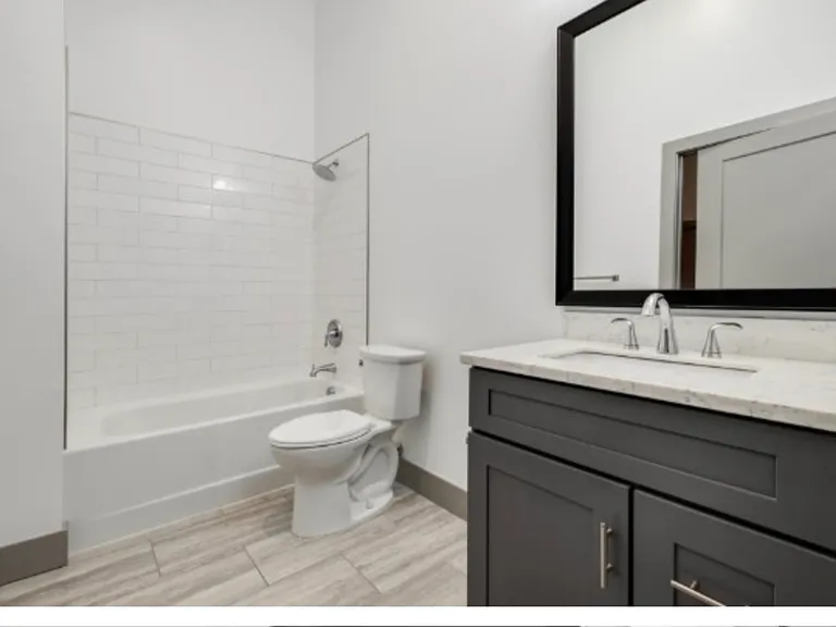 2407 8th Ave S #208 — Photo 7