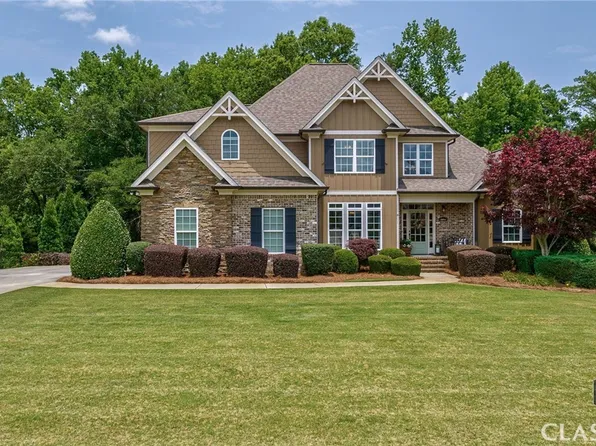 2205 Oldfield Drive, Bogart, GA 30622
