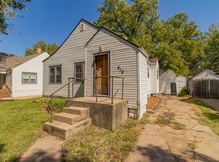 818 S Chautauqua Ave, Wichita, KS 67211