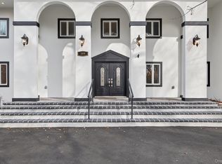 369 Vanderbilt Parkway, Dix Hills, NY 11746