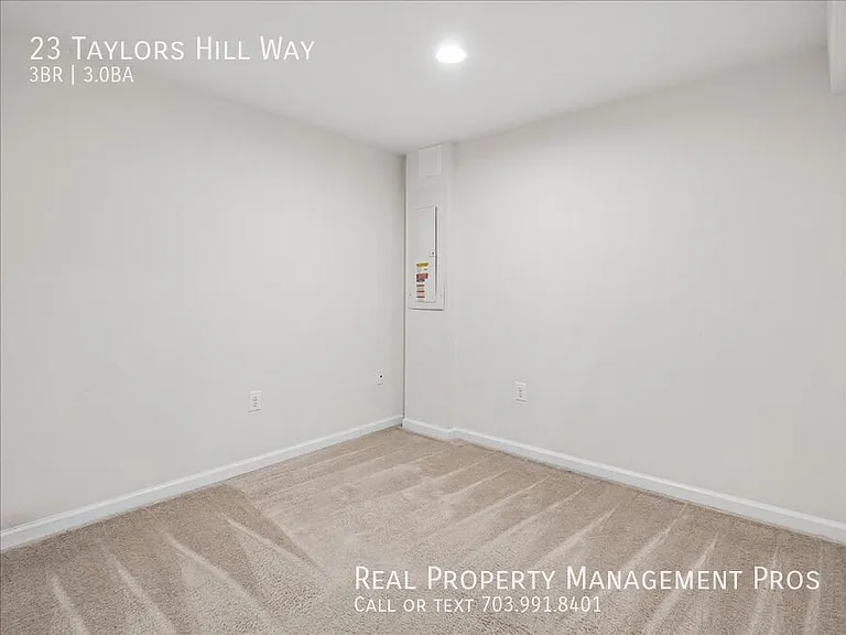 23 Taylors Hill Way — Photo 47