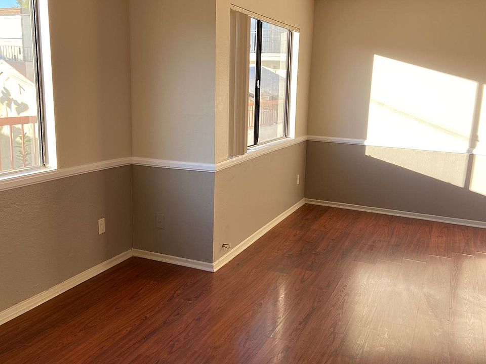 1st image of 339 W Lexington Dr #B5