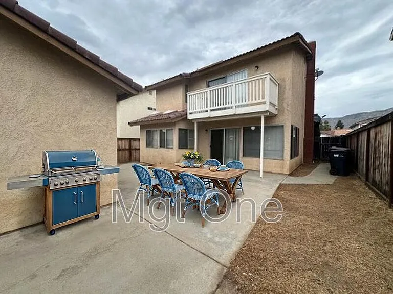 23575 Parkland Ave — Photo 19