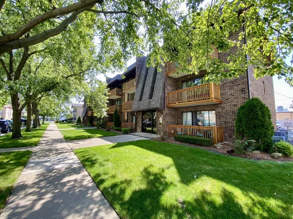 10428 S Keating Ave APT C1, Oak Lawn, IL 60453