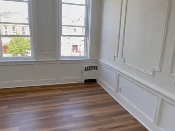 5th image of 1102 Winthrop Street #4