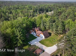 2258 High Rd, Roscommon, MI 48653