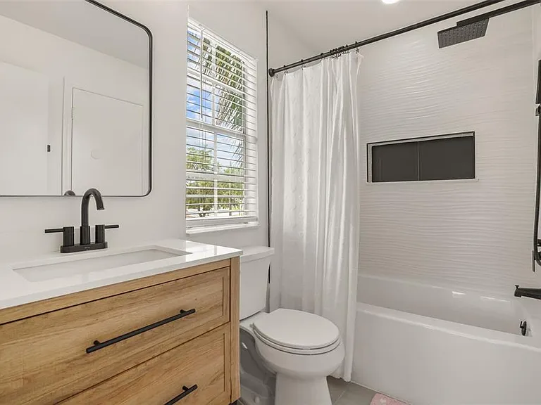 1328 Landry Cir — Photo 18