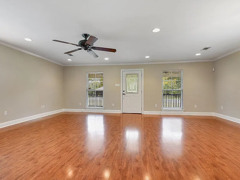 14062 Bourque Rd — Photo 3