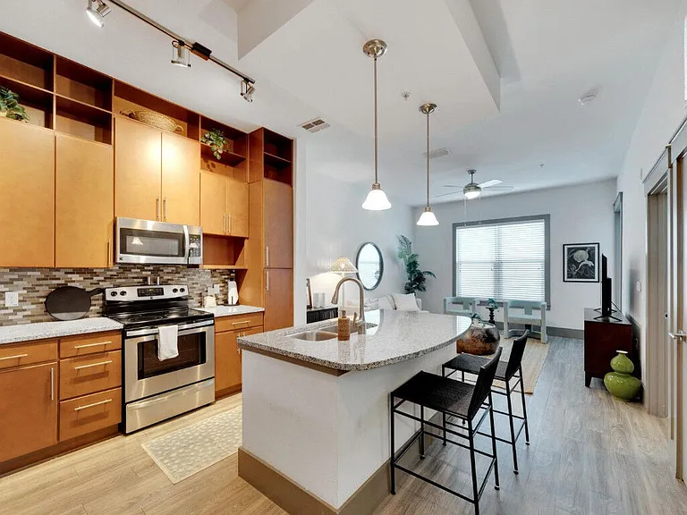 Varela Westshore Apartments — Photo 28