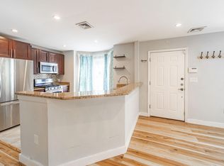 301 Saint Michaels Walk, Union City, NJ 07087
