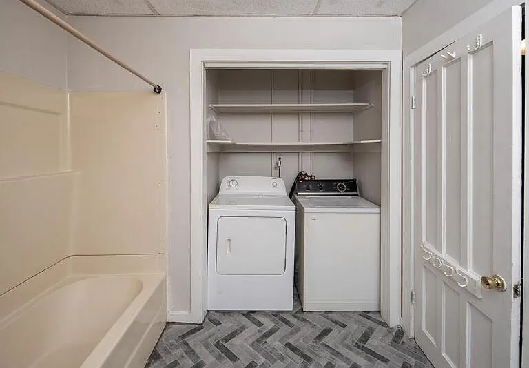 56 Thompson St #1 — Photo 8