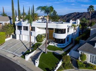 17944 Lake Vista Dr, Encino, CA 91316