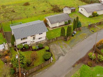 7810 141st Ave E, Puyallup, WA, 98372