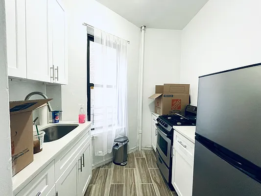 Rented by Ovation Properties, LLC | media 19