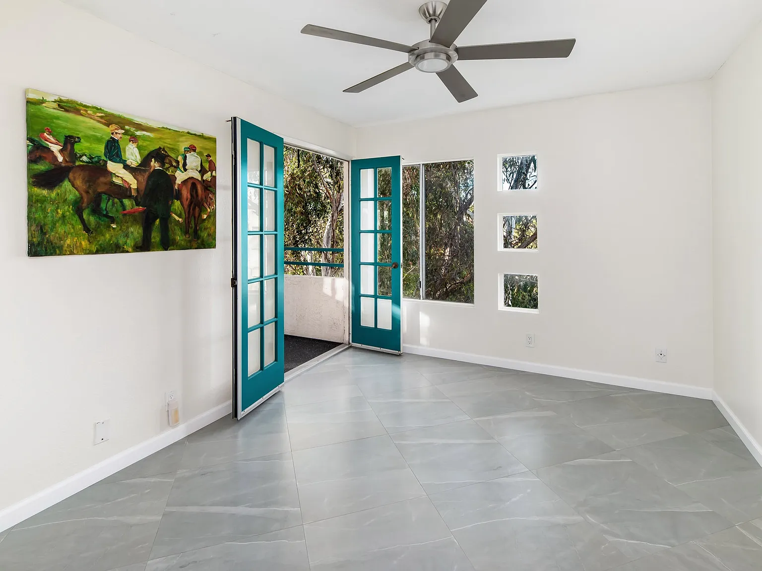 2 bed, 800 sqft, $2,100 — Photo 1