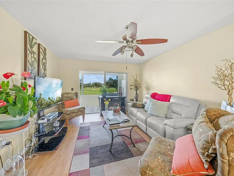 7193 W Country Club Dr N #237 — Photo 14
